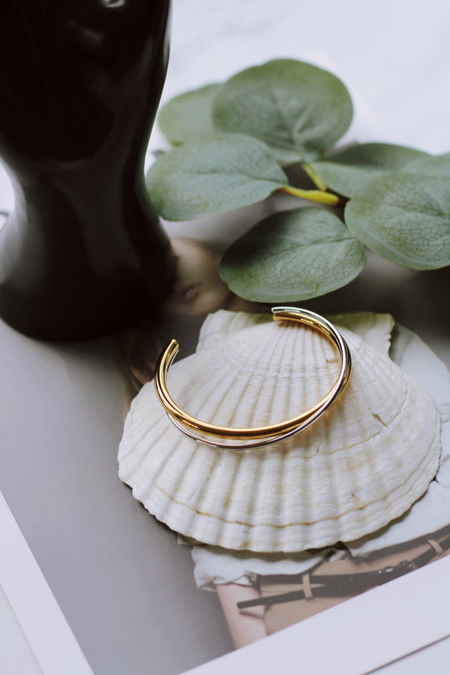 DAKOTA DUAL BRACELET - FINAL SALE (WATERPROOF & 18K GOLD PLATED)