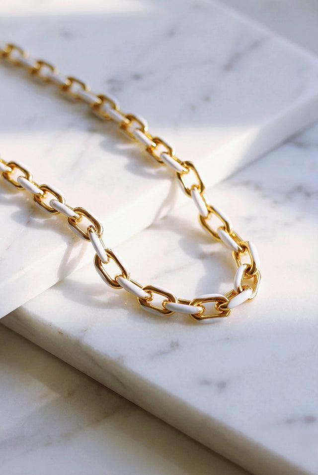 THE MARBELLA LINK NECKLACE (WATERPROOF & 18K WHITE GOLD PLATED)