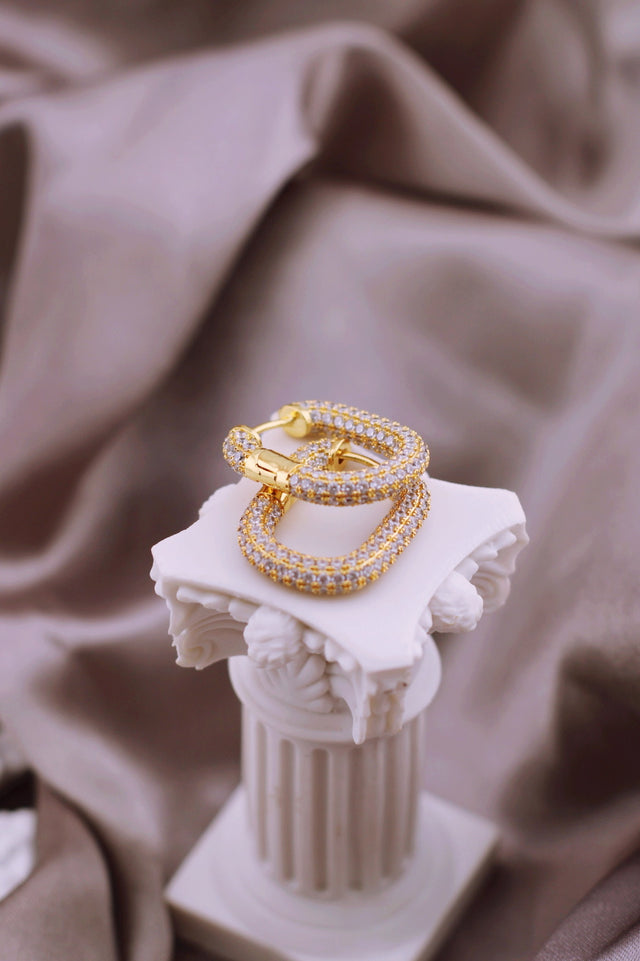 CRYSTAL SERENITY HOOPS IN GOLD (WATERPROOF & 18K GOLD PLATED)
